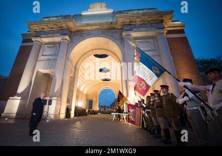 FOR EDITORIAL USE ONLY. NOT FOR SALE, MARKETING NOR ADVERTISING CAMPAIGNS. 20141028 - IEPER, BELGIUM: Illustration picture taken during the 'Last Post' ceremony at the Menenpoort in Ieper, Tuesday 28 October 2014. The 100th anniversary of the 'First Battle of Ypres' during the First World War is being commemorated today, it lasted from 19 October 1914 to 22 November 1914.  BELGA PHOTO HANDOUT MANDATORY CREDIT CHANCELLERIE DU PREMIER - KANSELARIJ VAN DE PREMIER - BENOIT DOPPAGNE Stock Photo