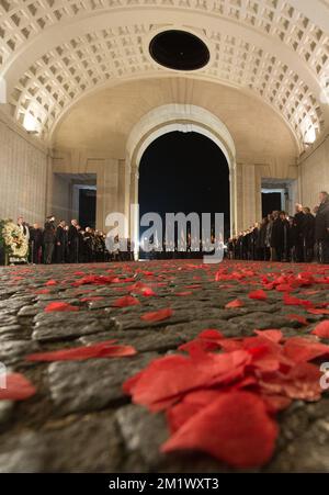 FOR EDITORIAL USE ONLY. NOT FOR SALE, MARKETING NOR ADVERTISING CAMPAIGNS. 20141028 - IEPER, BELGIUM: Illustration picture taken during the 'Last Post' ceremony at the Menenpoort in Ieper, Tuesday 28 October 2014. The 100th anniversary of the 'First Battle of Ypres' during the First World War is being commemorated today, it lasted from 19 October 1914 to 22 November 1914.  BELGA PHOTO HANDOUT MANDATORY CREDIT CHANCELLERIE DU PREMIER - KANSELARIJ VAN DE PREMIER - BENOIT DOPPAGNE Stock Photo