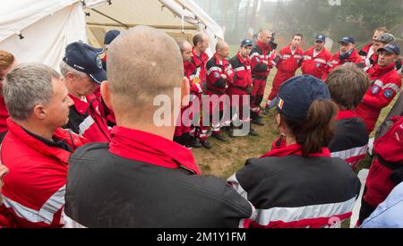 20150430 - GORKHA, NEPAL: The B-Fast team meets for a briefing before an emergency aid mission of the Belgian B-Fast disaster aid team in Gorkha (140 km away from Kathmandu), Nepal, Thursday 30 April 2015. Nepal was hit Saturday 25 April by an earthquake causing massive damage in the capital Kathmandu and avalanches at the Everest base camp. More than 5000 people are confirmed to have died. BELGA PHOTO BENOIT DOPPAGNE Stock Photo