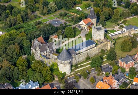 Aerial view, Bentheim Castle in Bad Bentheim, Münsterland, Lower Saxony, Germany, Bad Bentheim, Burg, Castle complex, DE, Europe, History Museum, Höhe Stock Photo