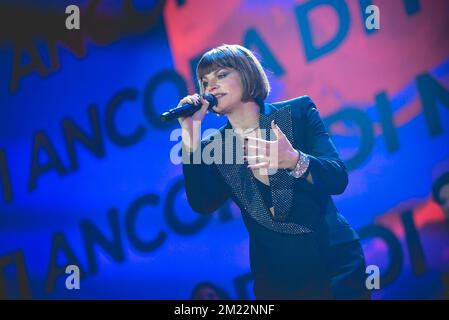 The Italian singer Alessandra Amoroso performs live at the PalaPartenope  with her Tutto Accade Tour 2022 in Naples, Italy on Dec. 10, 2022. (Photo  by Paola Visone/Pacific Press/Sipa USA Stock Photo - Alamy