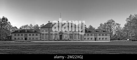 HQ Panorama - Wilhelm Busch Museum, Museum of caricature and cartoons, Herrenhausen-Hannover, Deutschland / Germany Stock Photo