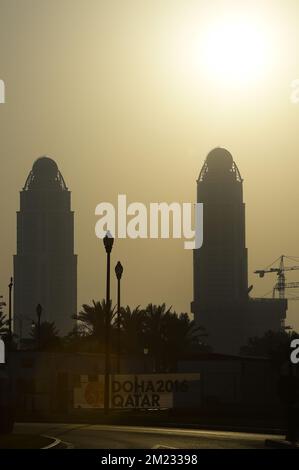 Illustration picture shows The Pearl during preparations ahead of the 2016 UCI World Road World Cycling Championships in Doha, Qatar, Saturday 08 October 2016. BELGA PHOTO YORICK JANSENS Stock Photo