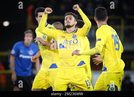 Porto's players celebrate during the third game of the group stage of the UEFA Champions League competition between Belgian first division soccer team Club Brugge KV and Portugese club FC Porto in Brugge, Tuesday 18 October 2016. BELGA PHOTO VIRGINIE LEFOUR Stock Photo