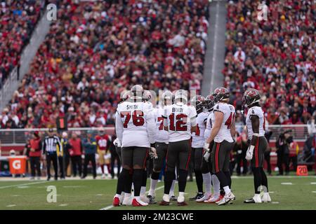 Santa Clara, United States. 08th Jan, 2023. San Francisco 49ers defensive  end Nick Bosa (97) flexes during introductions before playing the Arizona  Cardinals at Levi's Stadium in Santa Clara, California on Sunday