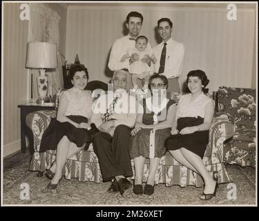 Changelian family. Gladys, Paul. George, his wife [Anahid] and baby Esther. Charles, his wife , Families, Infants.  Leon Abdalian Collection Stock Photo
