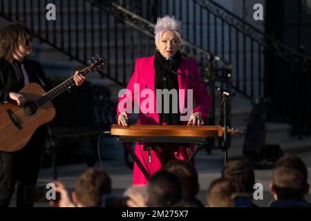 Singer Cyndi Lauper and guitarist Alex Nolan perform in a ceremony with ...