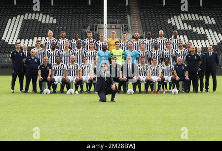 Charleroi's manager Mehdi Bayat (front) takes a selfie pictures with the team during the 2017-2018 season photo shoot of Belgian first league soccer team Sporting Charleroi, Saturday 15 July 2017 in Charleroi. BELGA PHOTO VIRGINIE LEFOUR Stock Photo