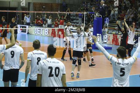 Red Dragons' players celebrate during a World Cup 2018 qualifying game between the Red Dragons, Belgian national volleyball team and Estonia, Sunday 23 July 2017, in Kortrijk. BELGA PHOTO NICOLAS MAETERLINCK Stock Photo