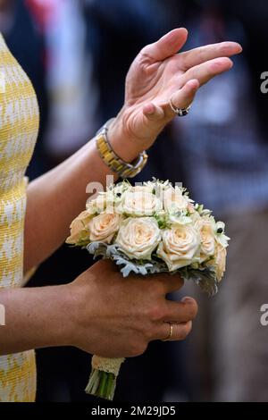 Illustration picture shows, Queen Mathilde of Belgium and holding flowers during a royal visit to the 'Eurofleurs 2017' European championships for young florists in Sint-Truiden, Friday 15 September 2017. BELGA PHOTO LUC CLAESSEN Stock Photo