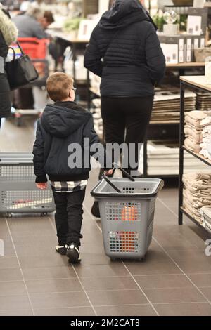 Opening of Extra Store | Ouverture d'un magasin Extra 19/01/2018 Stock ...