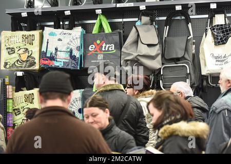 Opening of Extra Store | Ouverture d'un magasin Extra 19/01/2018 Stock ...