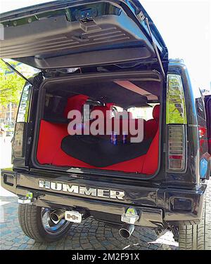 Luxe 4WD Hummer | 4X4 de luxe Hummer 06/03/2018 Stock Photo