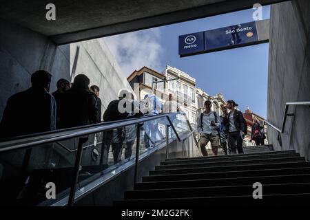 The nice Porto city. Sao Bento metro station | La ville de Porto Station de metro Sao Bento 12/06/2018 Stock Photo