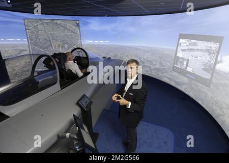Simulateur Rafale Illustration picture shows the cockpit of a Rafale fighter jet flight ...