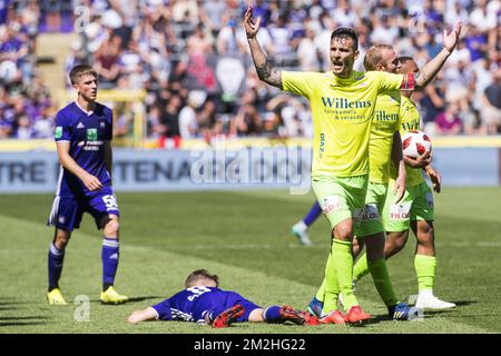 Oostende's Zarko Tomasevic reacts during the Jupiler Pro League match between RSC Anderlecht and KV Oostende, in Anderlecht, Sunday 05 August 2018, on the second day of the Jupiler Pro League, the Belgian soccer championship season 2018-2019. BELGA PHOTO LAURIE DIEFFEMBACQ Stock Photo