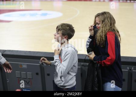 children leave the stadium during the return leg basketball match between Spirou Charleroi and Hapoel Tel Aviv, in the first round of qualifications of Basketball Champions League, Monday 24 September 2018 in Charleroi. BELGA PHOTO BRUNO FAHY Stock Photo