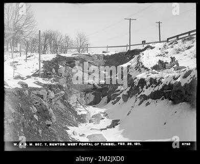 Distribution Department, Weston Aqueduct Supply Mains, Section 7, west portal of tunnel, Newton, Mass., Feb. 23, 1911 , waterworks, water tunnels, construction sites Stock Photo