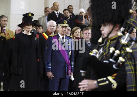 Illustration picture shows,Queen Mathilde of Belgium and King Philippe - Filip of Belgium pictured during the Last Post ceremony at the Commonwealth War Graves Commission Ypres Memorial at the Menenpoort in Ieper (Menin Gate, Ypres) on the occasion of the 100th Armistice Day, Sunday 11 November 2018. On 11 November 1918 the Armistice was signed, marking the end of World War I. BELGA PHOTO NICOLAS MAETERLINCK Stock Photo