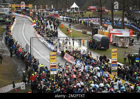 Illustration picture shows the start of the men elite race of the World Cup cyclocross in Hoogerheide, the Netherlands, 9th and last stage of the UCI World Cup competition, Sunday 27 January 2019. BELGA PHOTO DAVID STOCKMAN Stock Photo