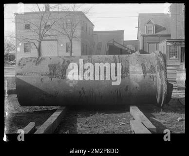 Electrolysis, 48-inch pipe pitted by electrolysis, removed from Boylston Street, Cambridge, Mass., Nov. 1910 , waterworks, pipes conduits, electrolysis Stock Photo