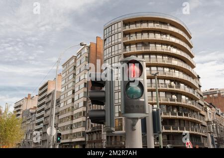 Liege. Wallonia - Belgium 31-10-2021. Red warning light for pedestrians Stock Photo
