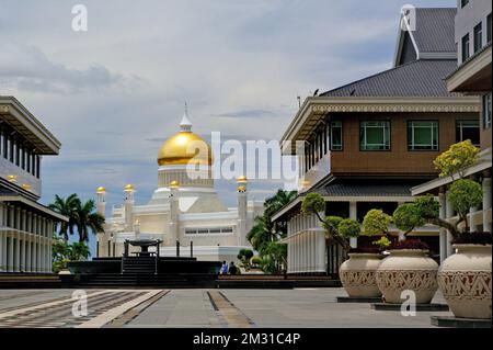 Brunei, Omar Ali Saifuddien Mosque is a mosque in Bandar Seri Begawan, the capital of Brunei. It is one of the country's two masjid negara or national mosques, as well as a national landmark. Stock Photo