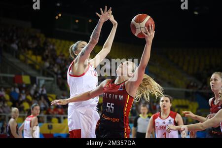 Turkey's Guclu and Belgian Cats Julie Allemand fight for the ball during the match between Belgium's national women's basketball team The Belgian Cats and Turkey, in Strasbourg, France, Sunday 20 June 2021. The Belgian Cats are in France for the FIBA Women's EuroBasket 2021 European Basketball championships, that take place from 17 to 27 June. BELGA PHOTO VIRGINIE LEFOUR Stock Photo