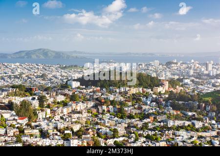 San Francisco, California, USA skyline from Twin Peaks in the morning. Stock Photo