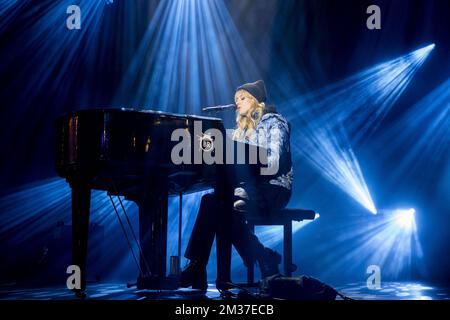 Belgian singer songwriter Angèle (Van Laeken) performs the closing event of the ninth edition of charity action 'Viva For Life', Thursday 23 December 2021 in Tournai. The yearly action is organized by radio station VivaCite, part of Belgian French-speaking public television and radio broadcaster RTBF. BELGA PHOTO HATIM KAGHAT Stock Photo