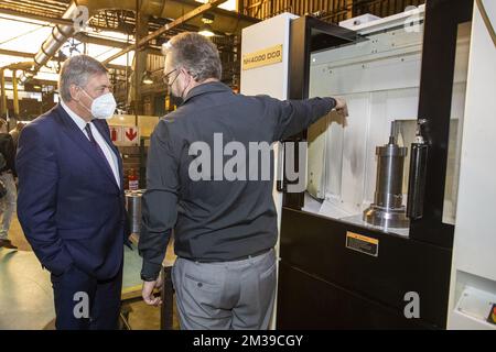 Flemish Minister President Jan Jambon pictured during a visit to the OMCO glass production firm in Johannesburg, during a diplomatic mission of the Flemish government to South-Africa on Wednesday 06 April 2022. BELGA PHOTO NICOLAS MAETERLINCK Stock Photo