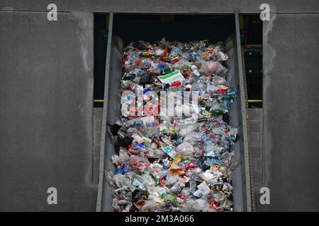 Illustration picture shows Val'Up, a new sorting center for PMD waste ...