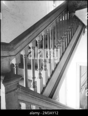 Horsham, Pennsylvania, 859 County Line Road, interior detail, stairway, Keith House, 1721 , Houses, Interiors, Stairways. Frank Cousins Glass Plate Negatives Collection Stock Photo