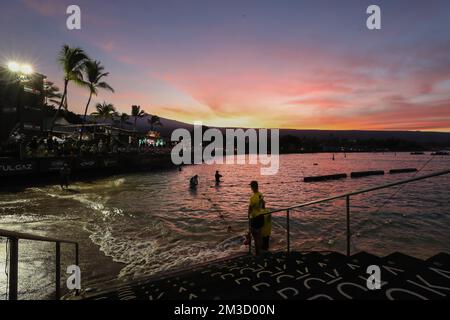 Illustration picture shows the sun coming up over Kailua bay, at the start of the Hawaii Ironman men's triathlon race, Saturday 08 October 2022, in Kailua, Kona, Hawaii, USA. BELGA PHOTO DAVID PINTENS Stock Photo