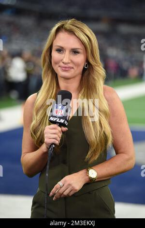 NFL Network reporter Jane Slater reports from an NFL football game ...