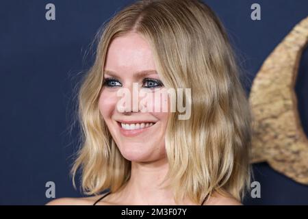 LOS ANGELES, CALIFORNIA, USA - DECEMBER 14: American actress Hadley Robinson arrives at the Los Angeles Premiere Of Netflix's 'The Pale Blue Eye' held at the Directors Guild of America Theater Complex on December 14, 2022 in Los Angeles, California, United States. (Photo by Xavier Collin/Image Press Agency) Stock Photo