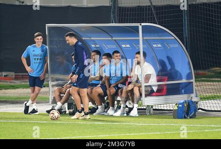 Former player Sergio Aguero (second right) watches on during a training session at Qatar University Training Site 3 in Doha, Qatar. Picture date: Thursday December 15, 2022. Stock Photo