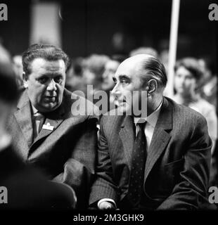 More than 2, 500 large-scale and small-scale workers met at the VEBA general assembly on 5 April 1966 in the Westfalenhalle in Dortmund, Germany Stock Photo