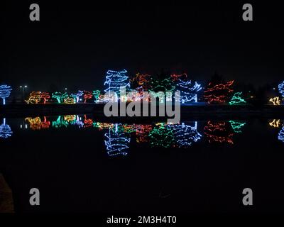 Festive Waterfront Christmas Lights at the Olathe Kansas Community Center Stock Photo