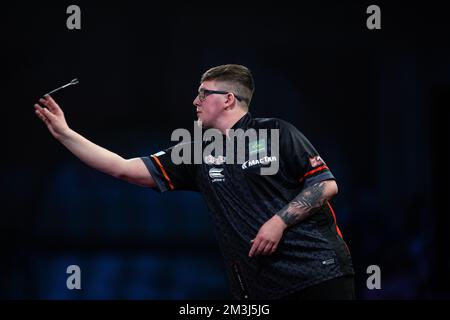 Keane Barry in action during day one of the Cazoo World Darts Championship at Alexandra Palace, London. Picture date: Thursday December 15, 2022. Stock Photo