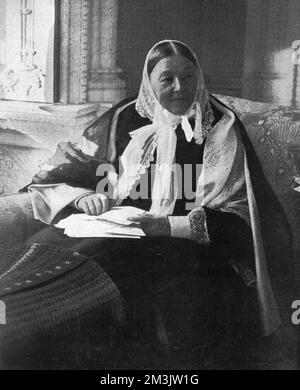 Florence Nightingale (1820 - 1910), born in Italy. She moved to England with her wealthy family and was educated at home by her father. Although it was not deemed suitable for ladies of Florence's social standing to become nurses, she believed that it was God's chosen path for her. She trained in Kaiserswerth, near Dusseldorf and then returned to England to take a post at a Harley Street surgery.   Florence Nightingale was sent along with 38 nurses to the Barrack Hospital in Scutari to assist with medical support. As she cared for the troops she gained much respect, writing letters home on t Stock Photo
