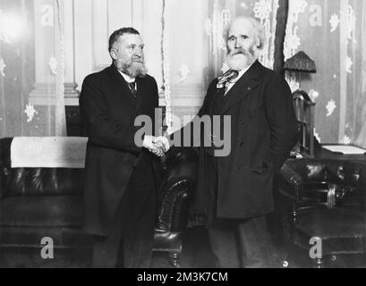 James Keir Hardie (1856-1915), Scottish Labour leader and politician with Jean Jaures of the French Socialist Part (left). Stock Photo