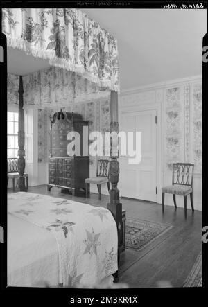 Peirce-Nichols House, Salem: interior, East bedroom , Bedrooms. Samuel Chamberlain Photograph Negatives Collection Stock Photo