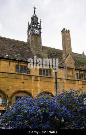 Free Tudor style Redesdale Hall in Moreton-in-Marsh market town in the Cotswold District of England. Stock Photo