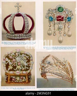 The Russian state jewels acquired by an English syndicate and sold at Christies Auction Rooms. The regalia shown are: the nuptial crown, a magnificent brooch, a green jasper snuff box, and a diamond tiara.     Date: 1927 Stock Photo