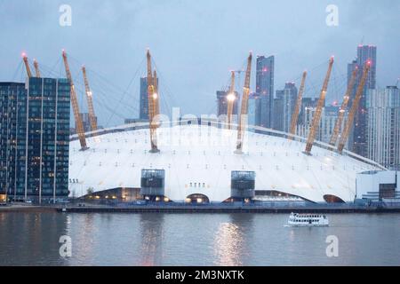 London Cable Car, also known as IFS Cloud Cable Car, operates across River Thames in Greenwich.   Image shot on 27th Nov 2022.  © Belinda Jiao   jiao. Stock Photo