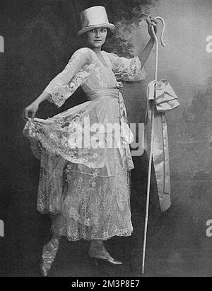 IRENE CASTLE (nee FOOTE) Dancer, with her husband Vernon Castle known as 'America's Dancing Sweethearts.' Pictured in The Tatler at the time she and her husband had 'delighted London at the great Serbian matinee by their exquisite dancing which was the outstanding feature of a star show.'  It goes on to describe Mrs Castle as, 'an almost absolute arbiter of fashion in New York, and what she wears to-day America wears to-morrow.  She came over to London for a week to see her husband, who has joined the Flying Corps, and who is now on Salisbury Plain.  It is said that their joint income in Ameri Stock Photo