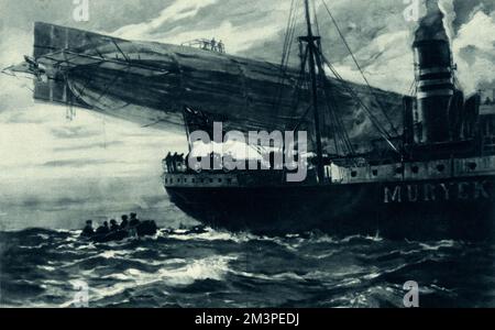 WW1 - Zeppelin holding up Norwegian Vessel, North Sea, 1915 Stock Photo