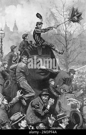 Crowds gather to watch the annual Lord Mayor's show, London Stock Photo