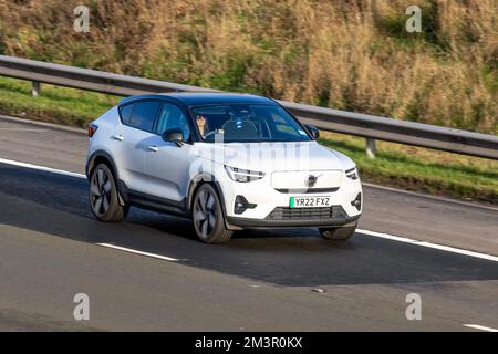 2022 White Volvo C40 PRO Recharge Twin EV, Awd 408 Recharge Twin 78Kwh; travelling on the M6 motorway, UK Stock Photo